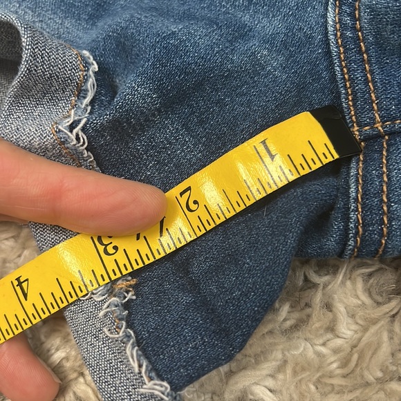 🍦American Eagle Distress Hi- Rise Shortie Shorts Sz 6 - Picture 5 of 8